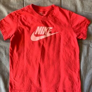 Nike t shirt